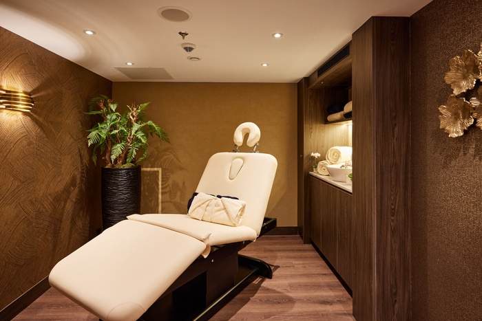 Viva Cruises Viva Two - Massage 2.jpg